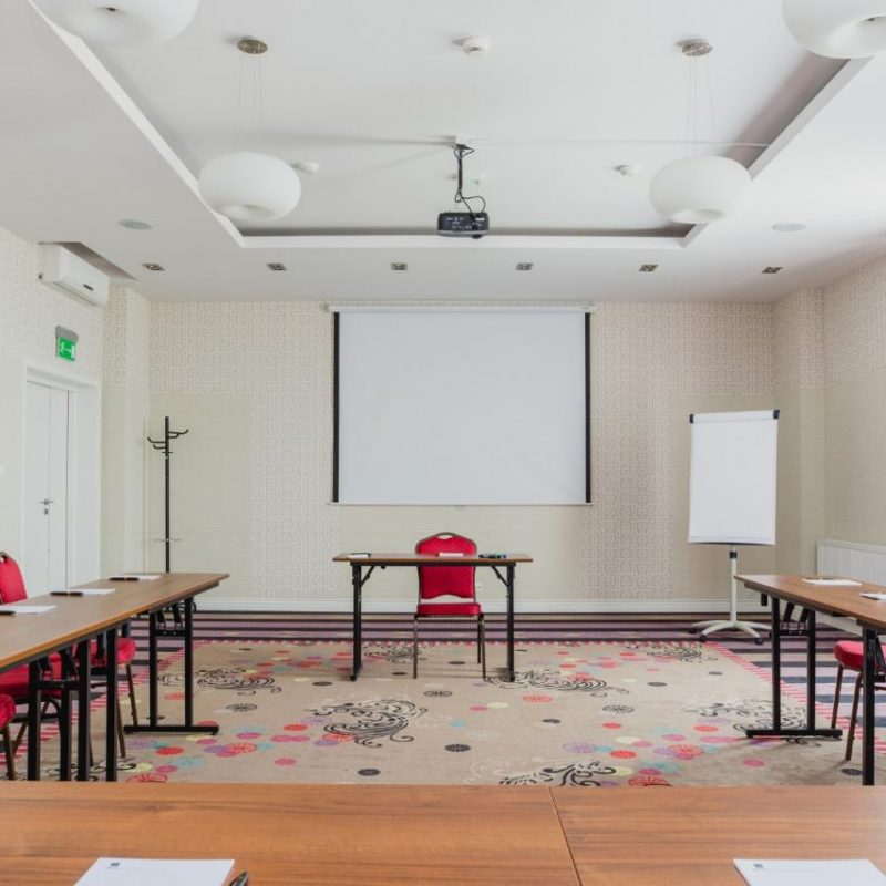 hotel-lamberton-wesele-slub-pokoje-warszawa-oltarzew-nocleg-biznes-konferencje-DOC_5170